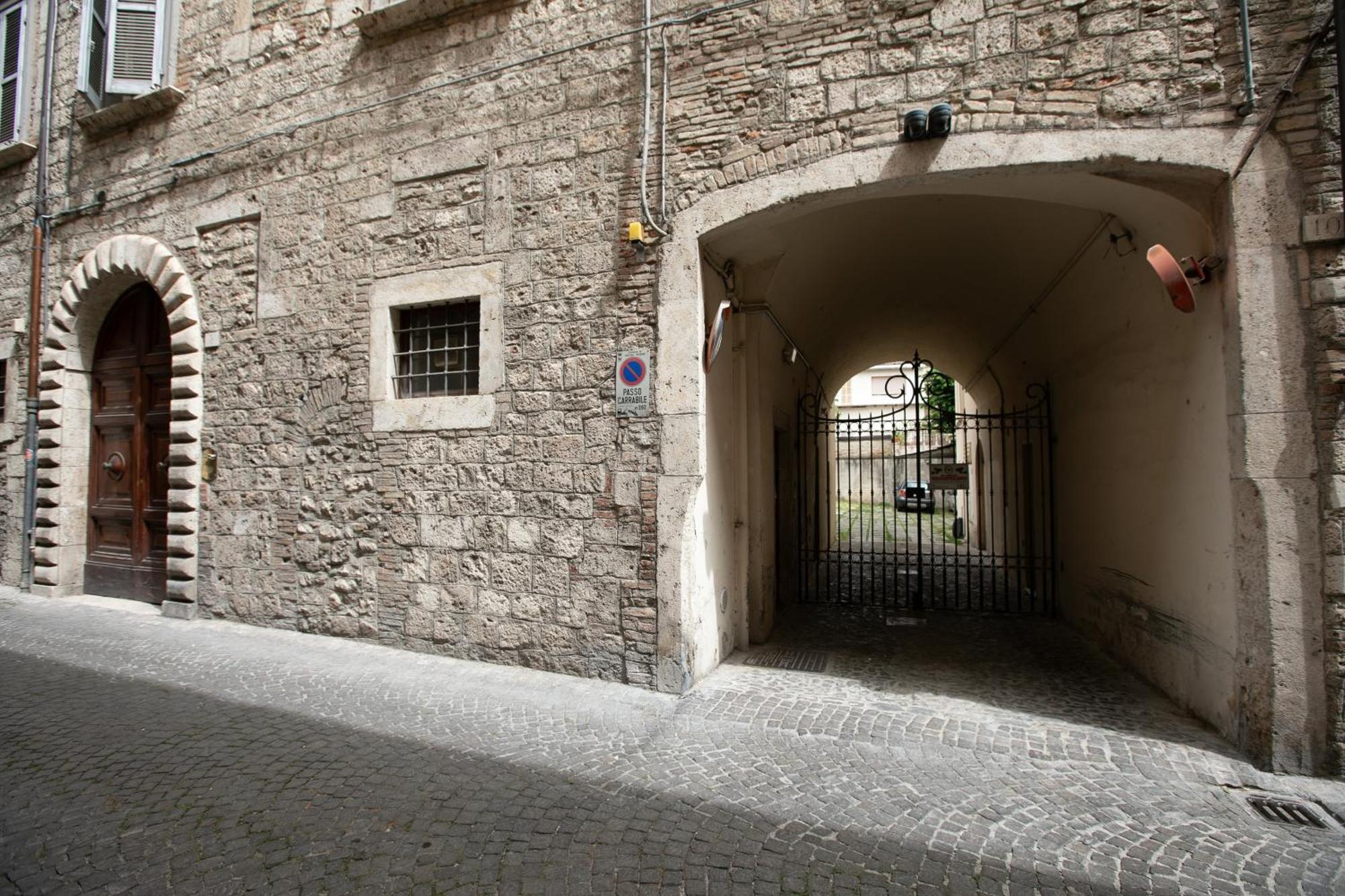 Casa In Centro Apartment Ascoli Piceno Exterior photo
